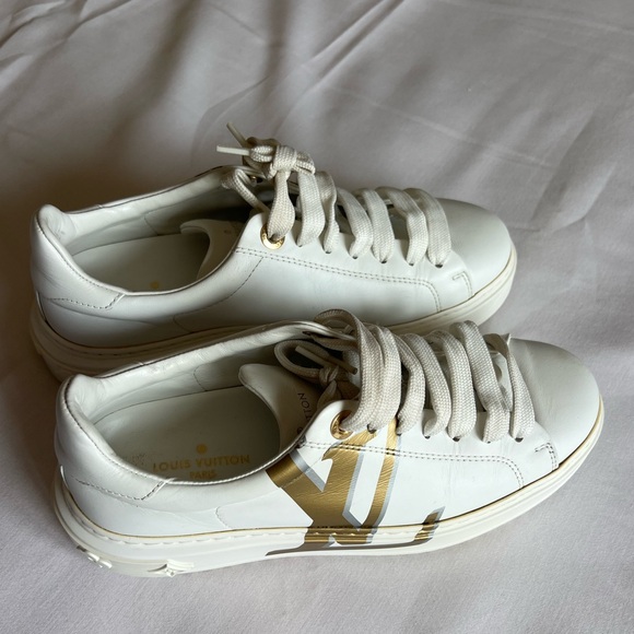 Louis Vuitton Monogram Time Out Sneaker, size 37 - Picture 7 of 7